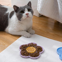 HKM-1182141 Flower-Shaped Silicone Licking Mat with Suction Cups for Dogs and Cats - Slow Feeder Pad for Treats and Bath Time