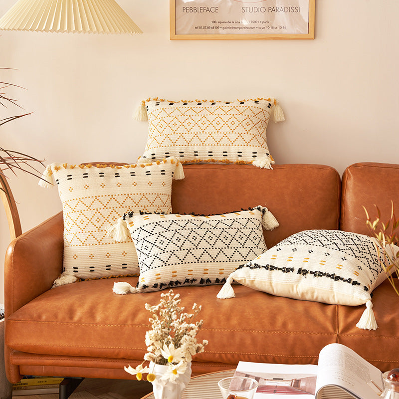 HKM-118739 Geometric Tassel Plush Pillow Case – Cotton and PP Cotton Cushion Cover in Yellow and Black Grid Patterns