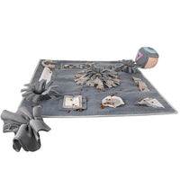 HKM-1223997 Interactive Dog Sniffing Mat in Gray - Soft Polar Flannel, 70x70CM, Perfect for Engaging Play