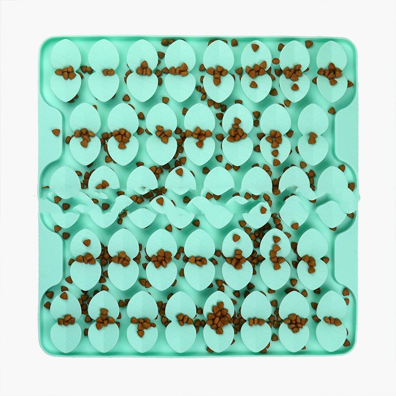 HKM-1230781 Silicone Suction Cup Dog Licking Pad with Food Compartments, 414mm