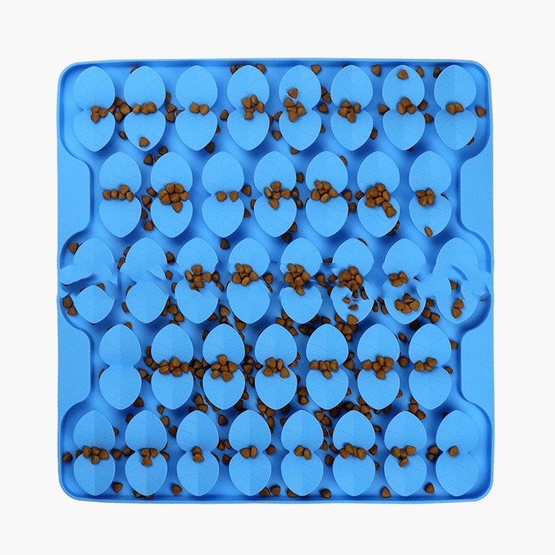 HKM-1230781 Silicone Suction Cup Dog Licking Pad with Food Compartments, 414mm