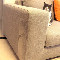 HKM-1338941 Sisal Cat Scratching Post with Loop Carpet Foot Pads for Furniture Protection