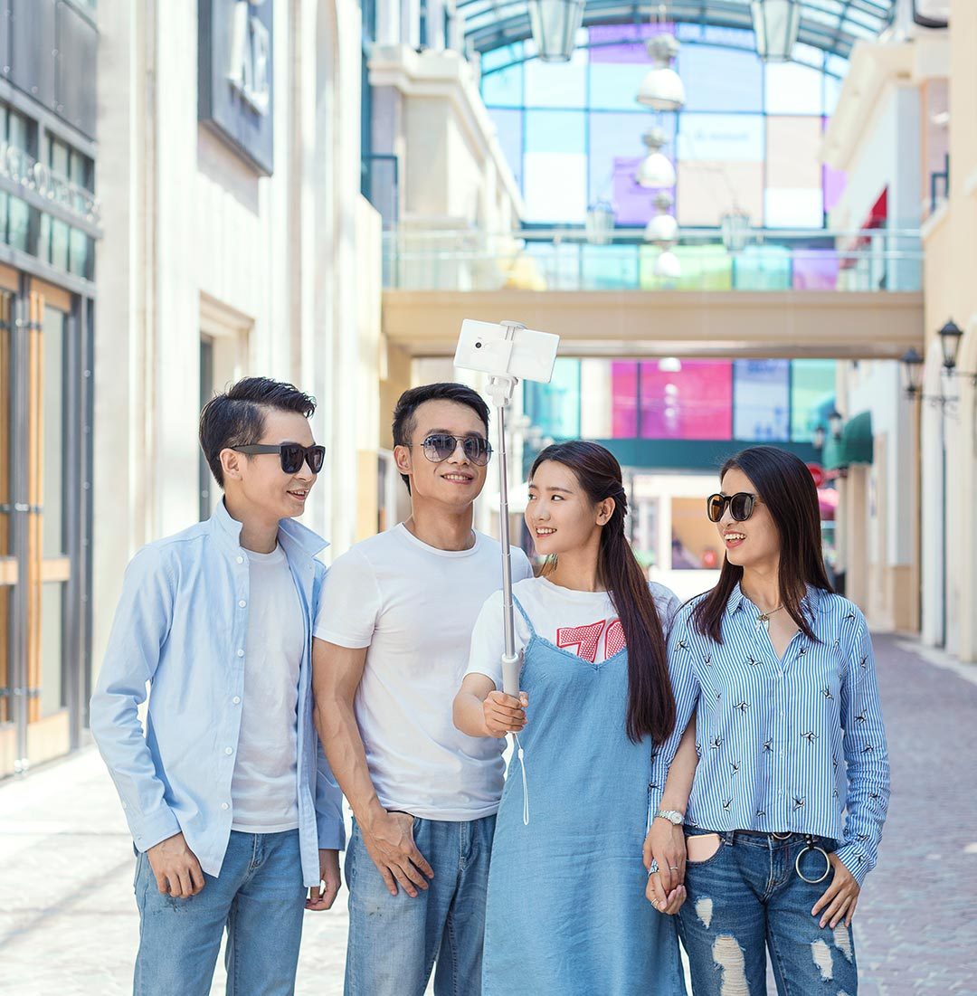 HKM-134035 Portable Bluetooth Selfie Stick Tripod - Adjustable Mini Folding Design Compatible with Apple and Android Phones