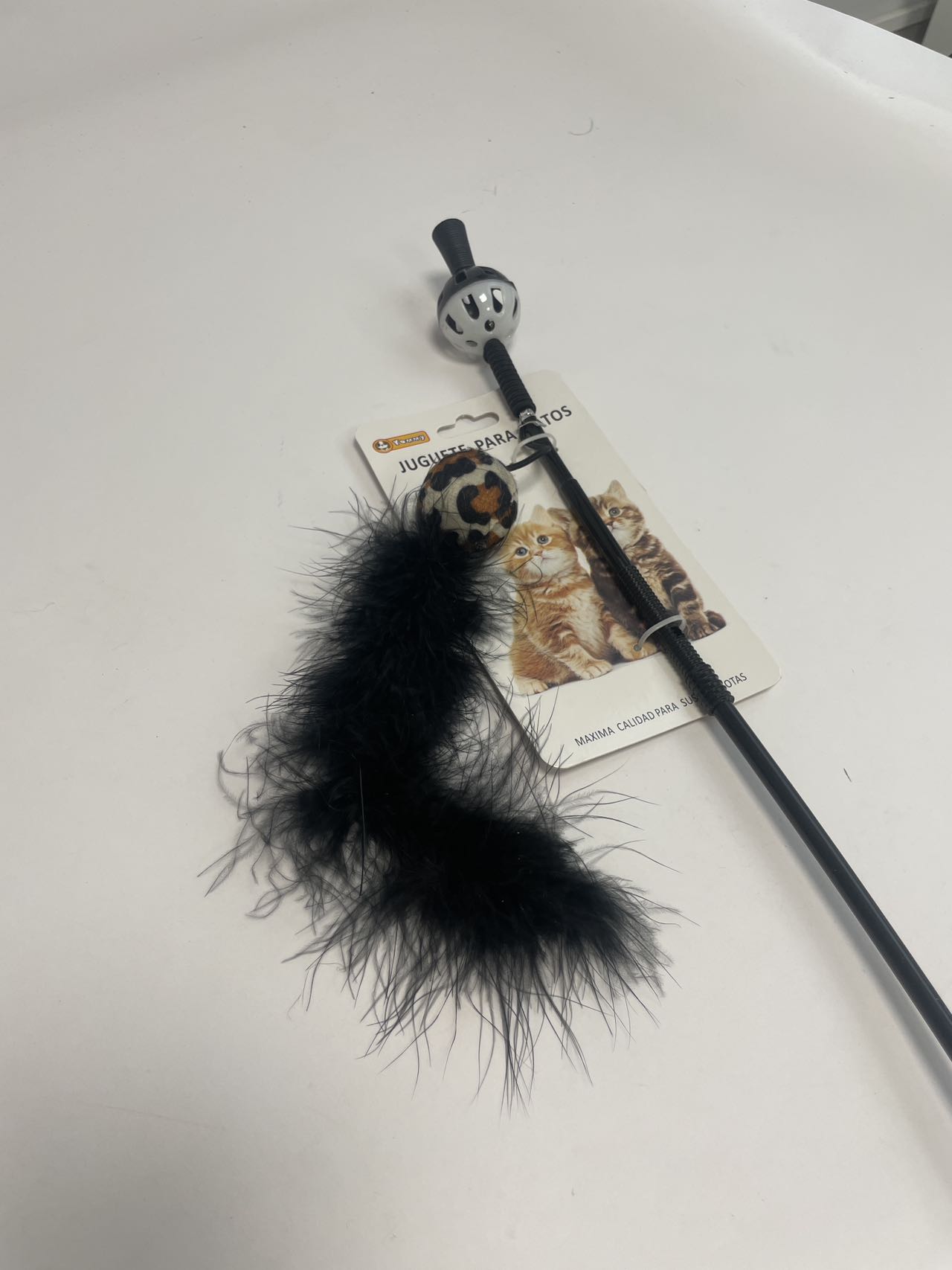 HKM-1343549 Interactive Chicken Feather Cat Teaser with Small Ball