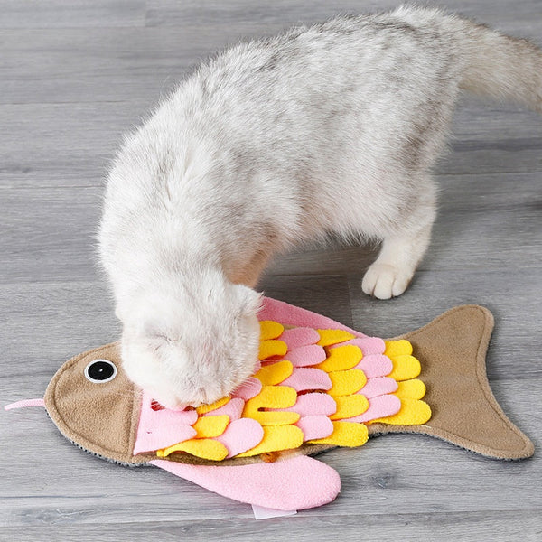 HKM-1344701 Fish-Shaped Pink Fleece Cat Toy Blanket and Training Food Bowl - 36 x 26CM