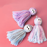 HKM-1357501 Bite Resistant Wool Ball Cat Toy with Hanging Feature for Interactive Play and Dental Care