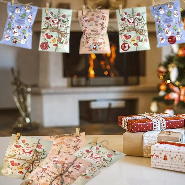 HKM-135763 24Pcs Christmas Advent Calendar Gift Bags with Countdown Stickers, Santa Claus and Snowman Patterns, Ideal for Tree Decoration
