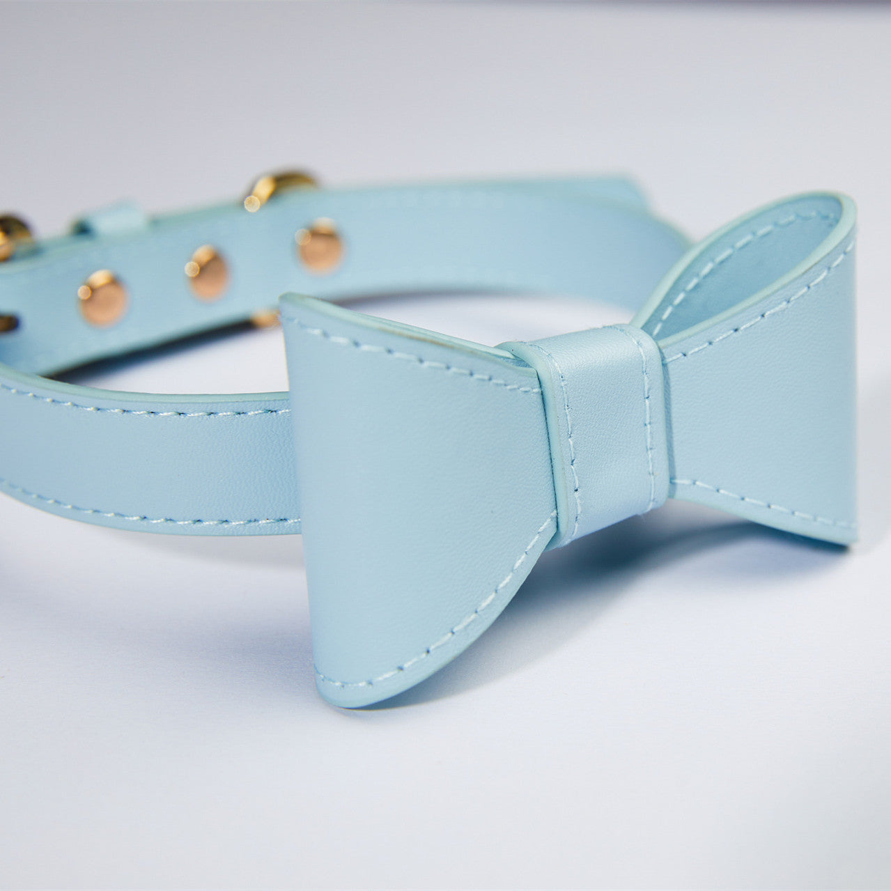 HKM-1365053 Cute Bow Collar and Leash Set for Pets - Fashionable Cotton Design in Blue and Pink