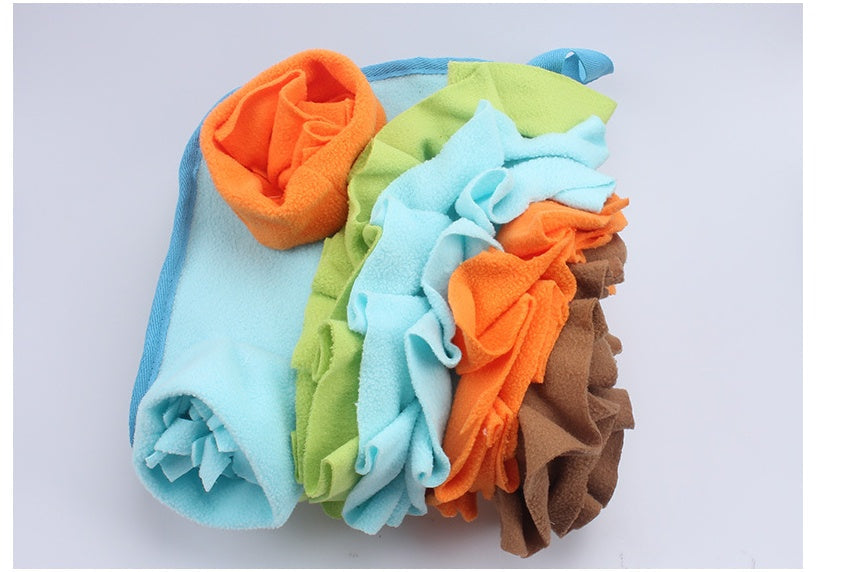 HKM-1382077 Dog Sniffing Pad - Macaron Square Design, Canvas and Fleece, Non-Slip Bottom, 50x45 cm, 400g