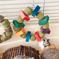 HKM-1406909 Hamster and Small Animal Molar Bite Toy with Decorative Applewood and Straw Ring
