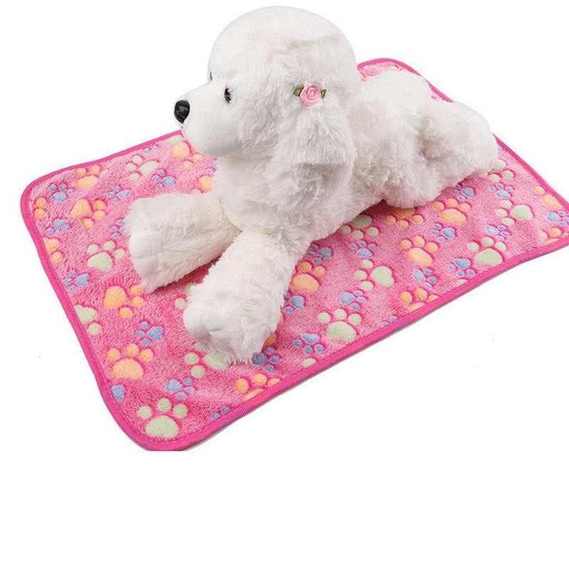 HKM-141907 Cozy Coral Fleece Dog Blanket - Soft and Warm for Autumn & Winter