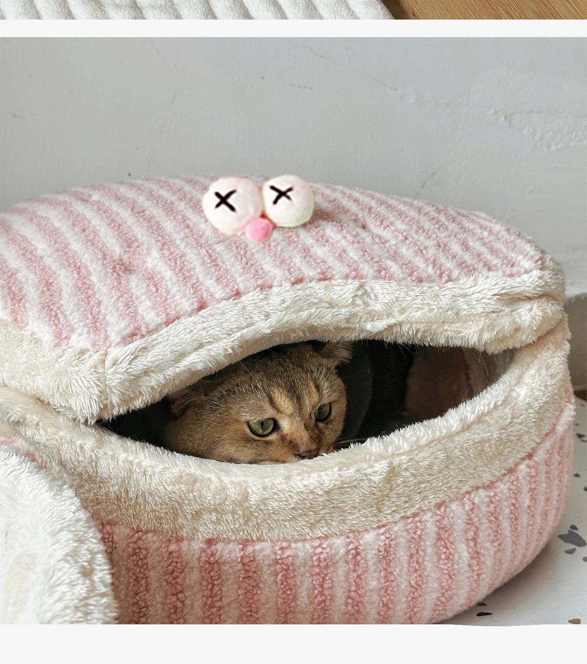 HKM-1441085 Cozy Cat Nest with Removable Lid - Winter-Ready & Washable Pet House, 45cm Diameter, Suitable for Cats up to 7.5kg