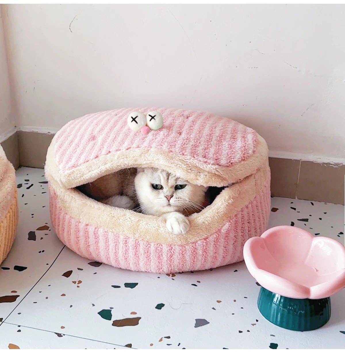 HKM-1441085 Cozy Cat Nest with Removable Lid - Winter-Ready & Washable Pet House, 45cm Diameter, Suitable for Cats up to 7.5kg