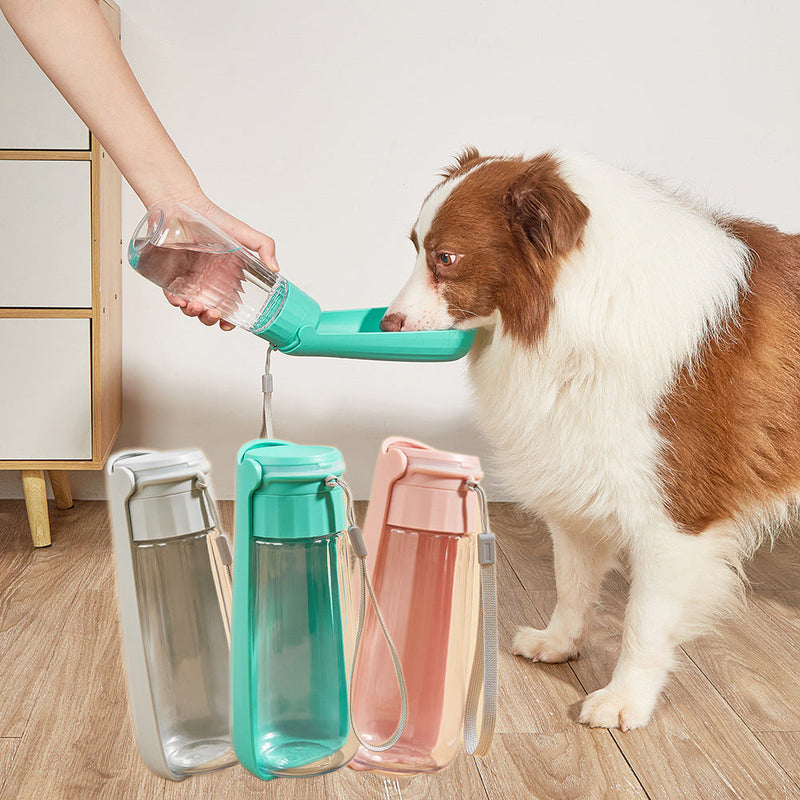 HKM-1442877 Portable Folding Dog Water Bottle - 550ml Capacity for Medium to Large Dogs - Outdoor Travel Essential
