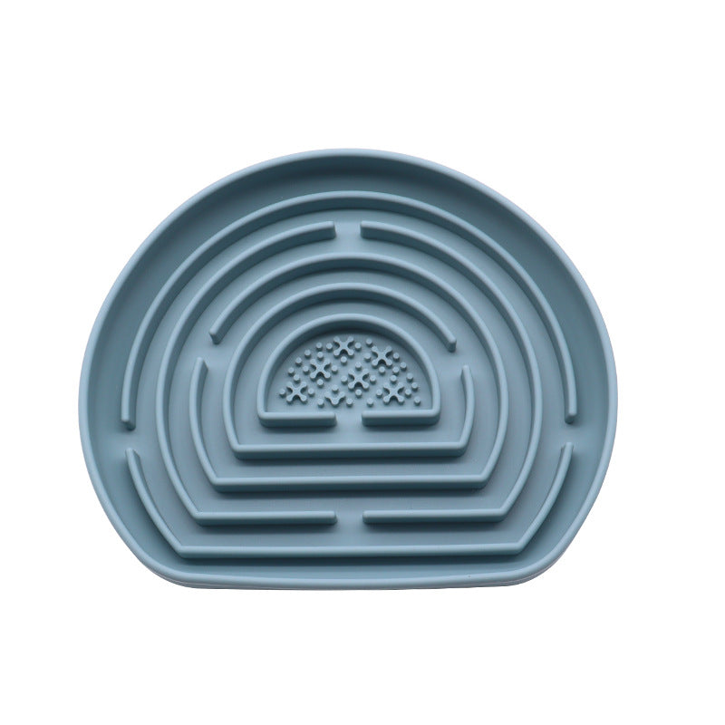HKM-1448765 Anti-Choke Silicone Pet Food Bowl with Suction Cup for Dogs and Cats - Slow Feeding Design in Green, Blue, Brick Red