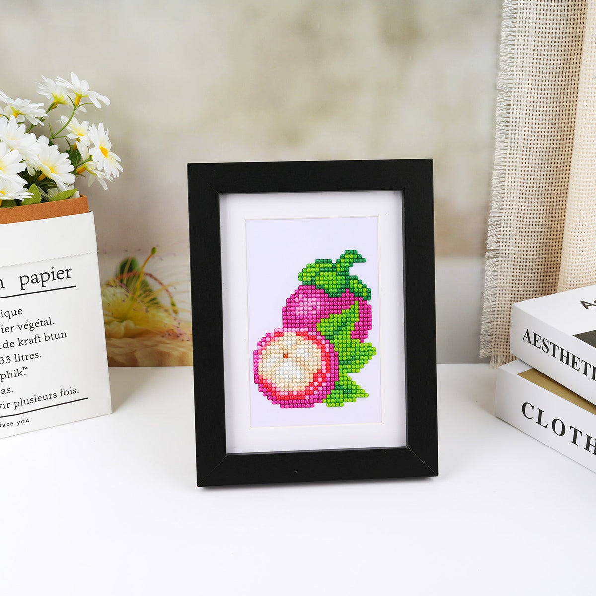 HKM-147923 Frameless 5D Diamond Painting Set - Creative 5X7 Inch Pineapple Design