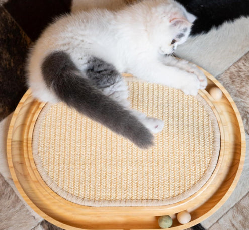 HKM-1502781 Solid Wood Cat Nest for Playful Pets - Minimalist Design