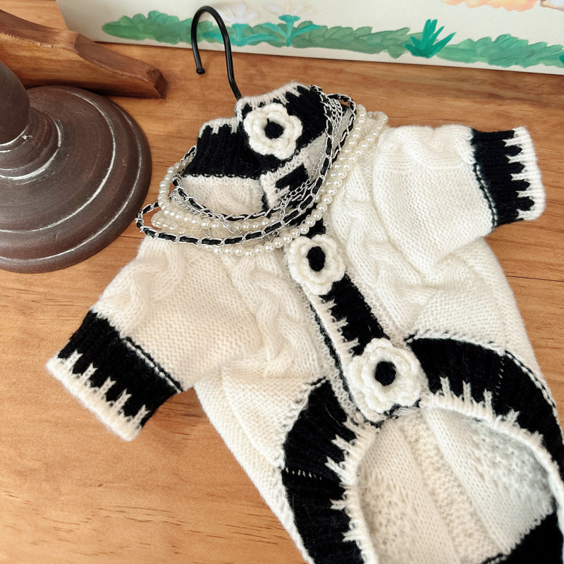 HKM-1548861 Classic Black and White Dog Sweater for Autumn and Winter, Available in Multiple Sizes