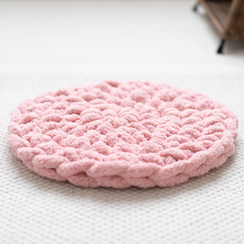 HKM-1564221 Hand-Woven Thermal Chenille Pet Mat for Dogs and Cats - Soft Wool Nest Mattress