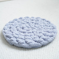 HKM-1564221 Hand-Woven Thermal Chenille Pet Mat for Dogs and Cats - Soft Wool Nest Mattress