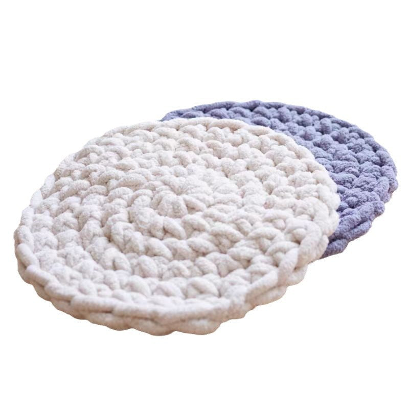 HKM-1564221 Hand-Woven Thermal Chenille Pet Mat for Dogs and Cats - Soft Wool Nest Mattress