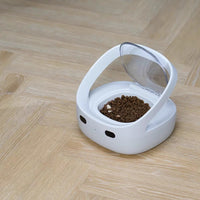 HKM-1566141 Smart Pet Feeder with Food Bowl, Ice Box, Collar and Charging Cable for Cats