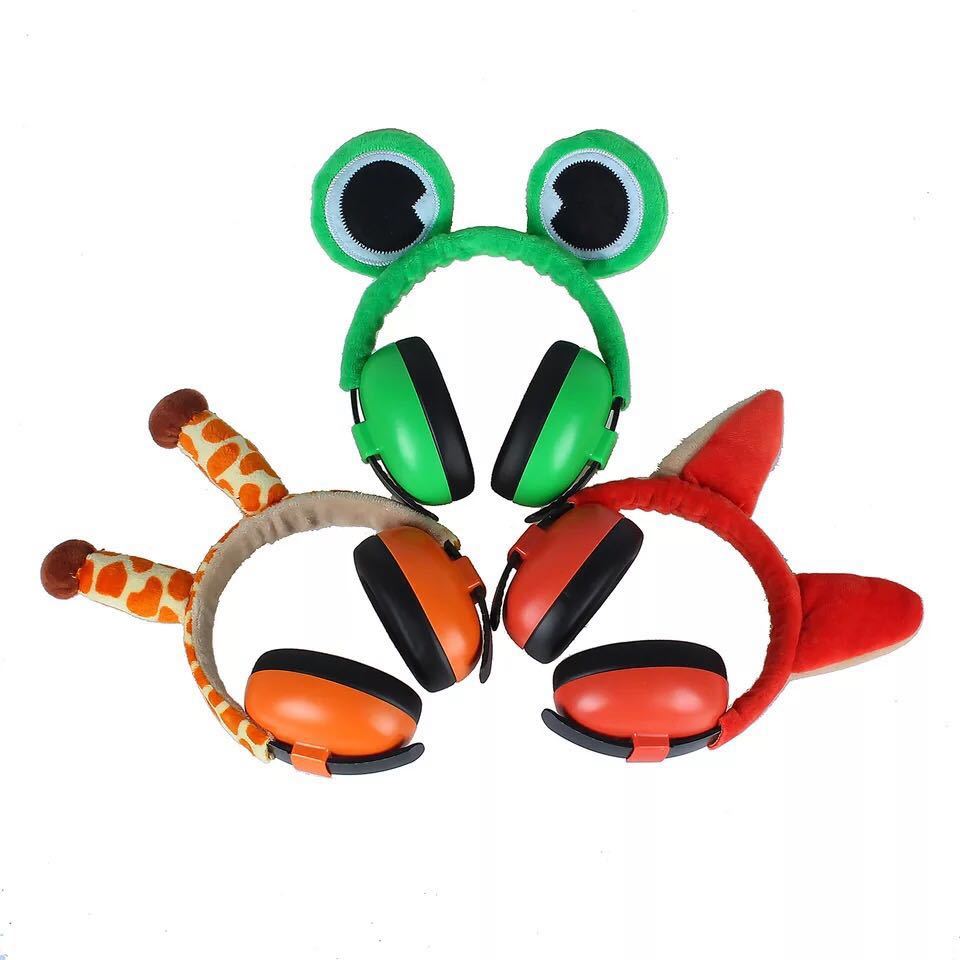 HKM-156627 Children's Soundproof Earmuffs in Cartoon Flannel - Fox, Frog, Giraffe Designs