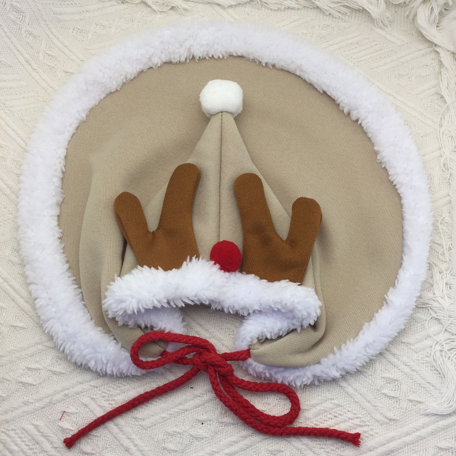 HKM-1567933 Cat Christmas Cape with Velvet Stars and Matching Hat for Pet Holiday Costume