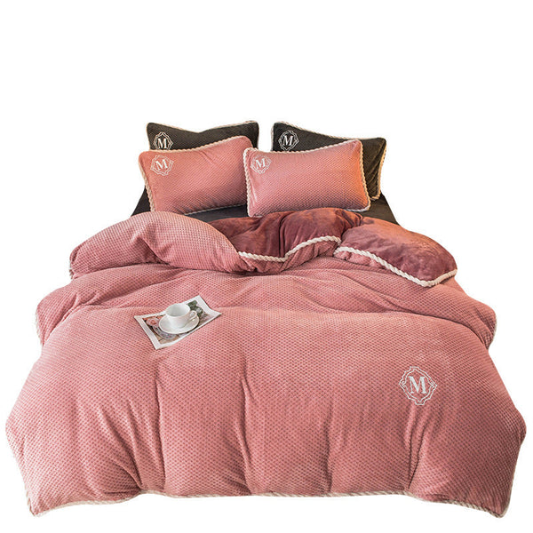 HKM-158867 Removable and Washable Pineapple Fleece Winter Quilt - Multiple Colors & Sizes Available