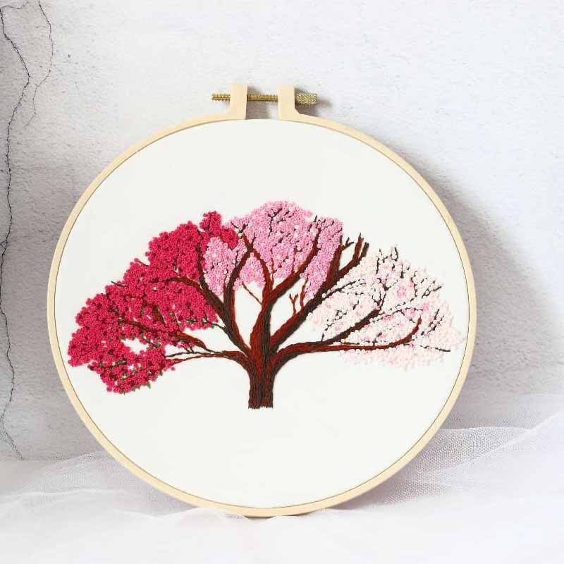 HKM-160339 Delicate Handmade Chinese Style Embroidery on Color Silk Cloth