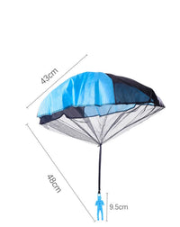 HKM-166227 Outdoor Hand-Throwing Parachute Toy with Mini Soldier for Kids