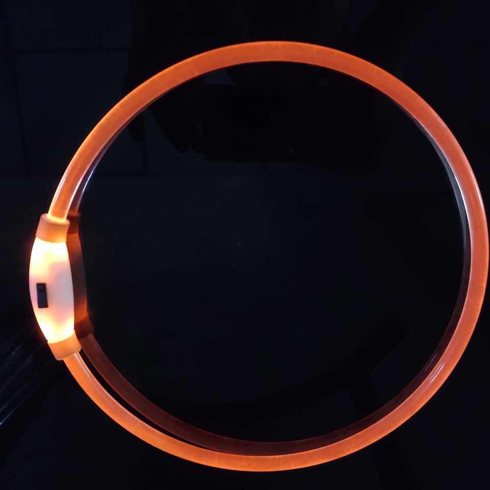 HKM-1662653 Shiny Anti-Lost Dog Collar with USB Charging - Available in Multiple Colors