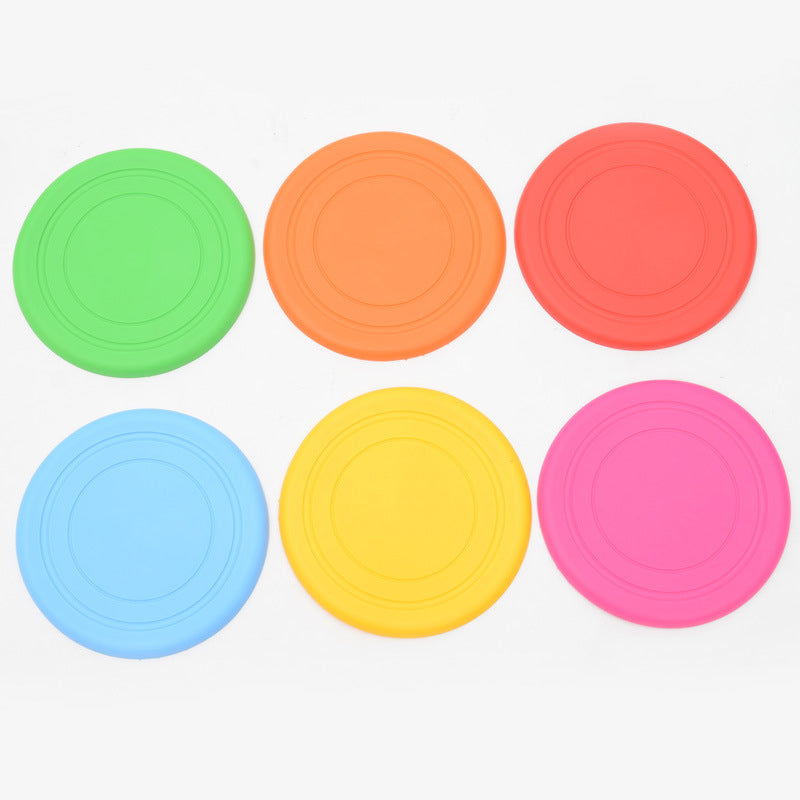 HKM-1676989 Silicone Pet Throwing Toys - Six Vibrant Colors, 18cm Diameter