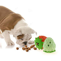 HKM-1694269 Durable Rubber Strawberry Dog Ball Toy - Bite Resistant & Leaking Design, Suitable for All Breeds