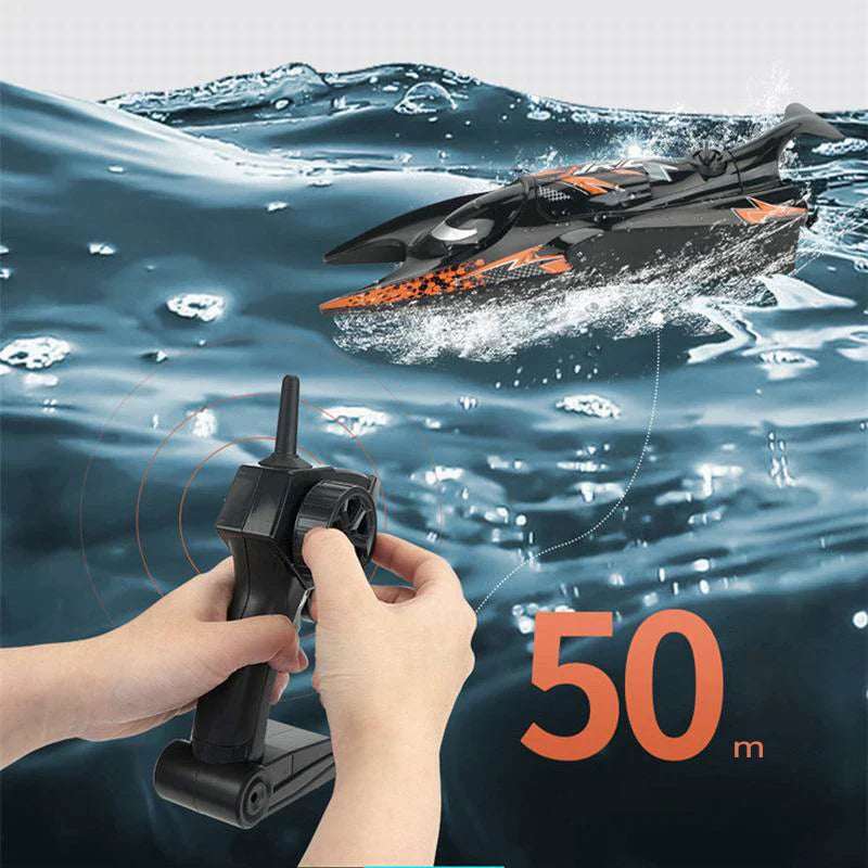 HKM-169811 2.4G Remote Control Lobster-Shaped Electric Speedboat for Outdoor Fun, Age 14+