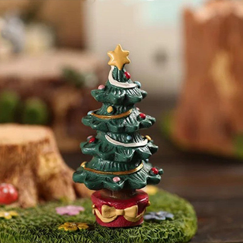 HKM-171347 Christmas-Themed Handmade Resin Crafts for Creative Desk Decoration