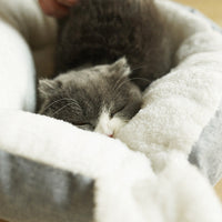 HKM-1730237 Comfortable Gray Enclosed Space Capsule Cat House - Soft Cloth Pet Bed with Litter Included