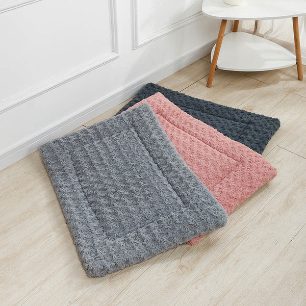 HKM-1755069 Dual-Use Dog Mattress for All Seasons - Easy to Clean Oxford Cloth Pet Pad in Multiple Sizes and Colors
