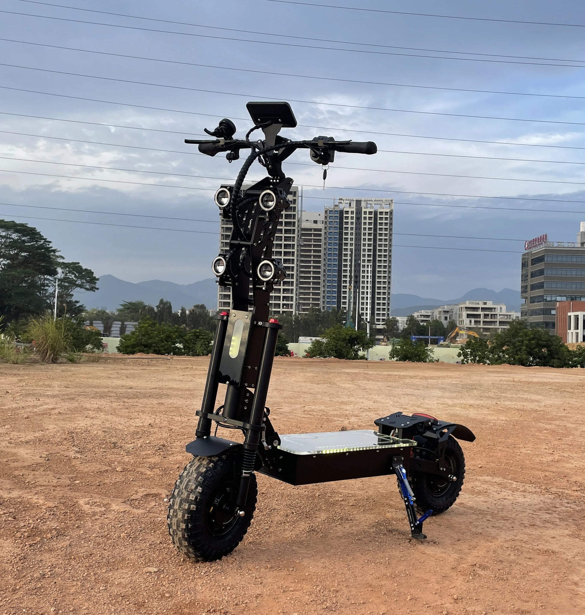 HKM-179475 High Power 72V 10000W Electric Scooter with Dual Motors and 14-Inch Off-Road Tires, Max Speed 120km/h
