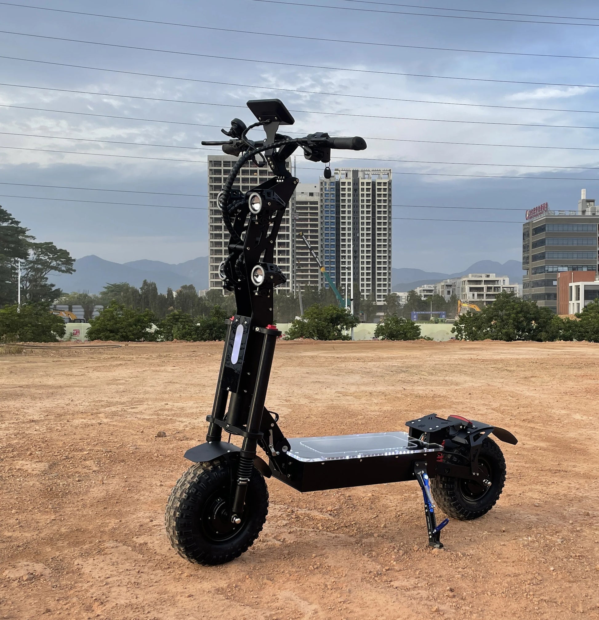HKM-179475 High Power 72V 10000W Electric Scooter with Dual Motors and 14-Inch Off-Road Tires, Max Speed 120km/h