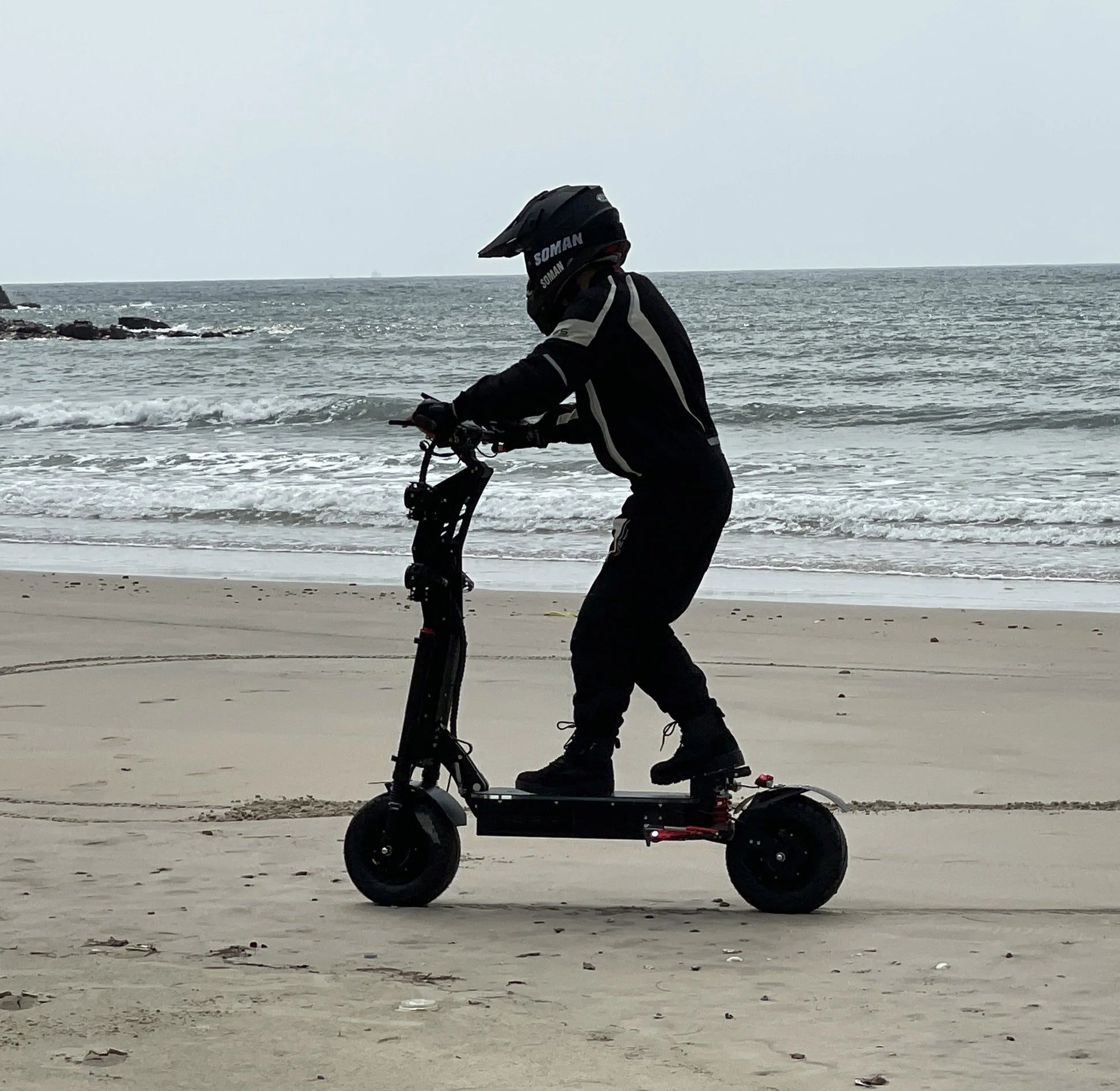 HKM-179475 High Power 72V 10000W Electric Scooter with Dual Motors and 14-Inch Off-Road Tires, Max Speed 120km/h