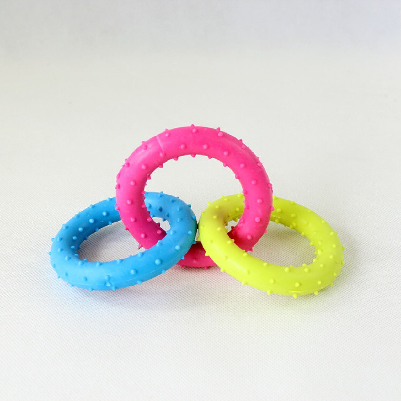 HKM-1864509 Durable Rubber Three-Chain Dog Molar Toy for Healthy Chewing
