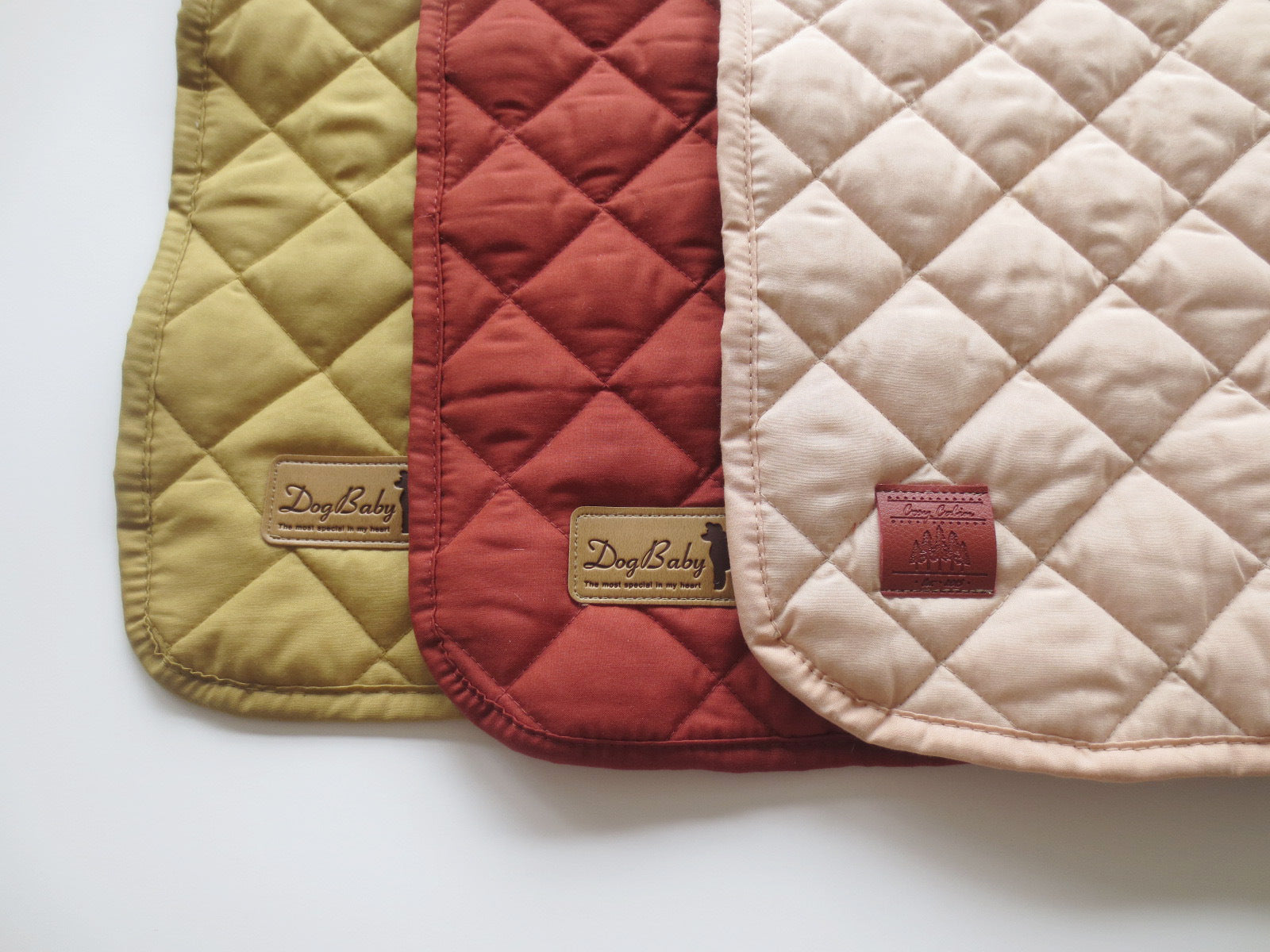 HKM-1913149 Warm Cotton Dog Quilt Seat Cushion – Wine Red & Pink Check, 60cm x 70cm or 70cm x 100cm