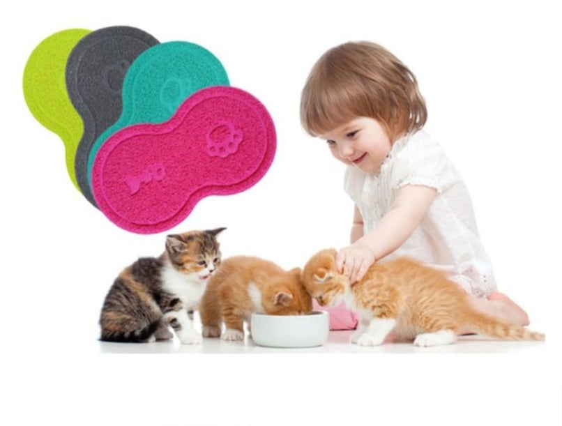 HKM-1918909 Cat Litter Pad - Large Size, Plastic Material, Available in Rose Red and Gray, 45.5 x 25.5 cm