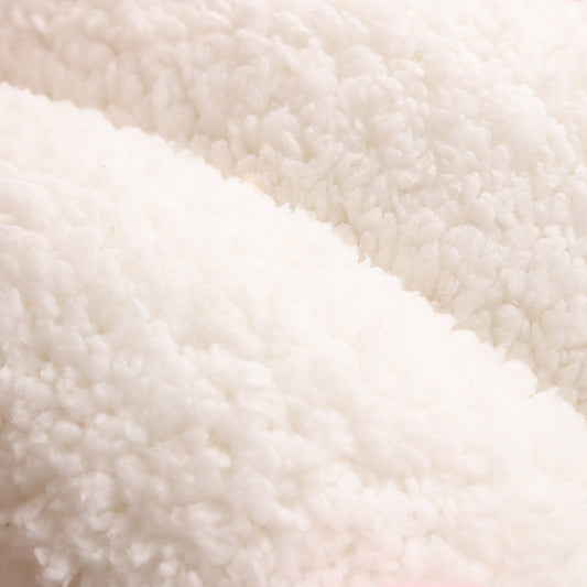 HKM-1932605 Cozy All-Season Closed Cat Nest - Washable Winter Mat for Kittens