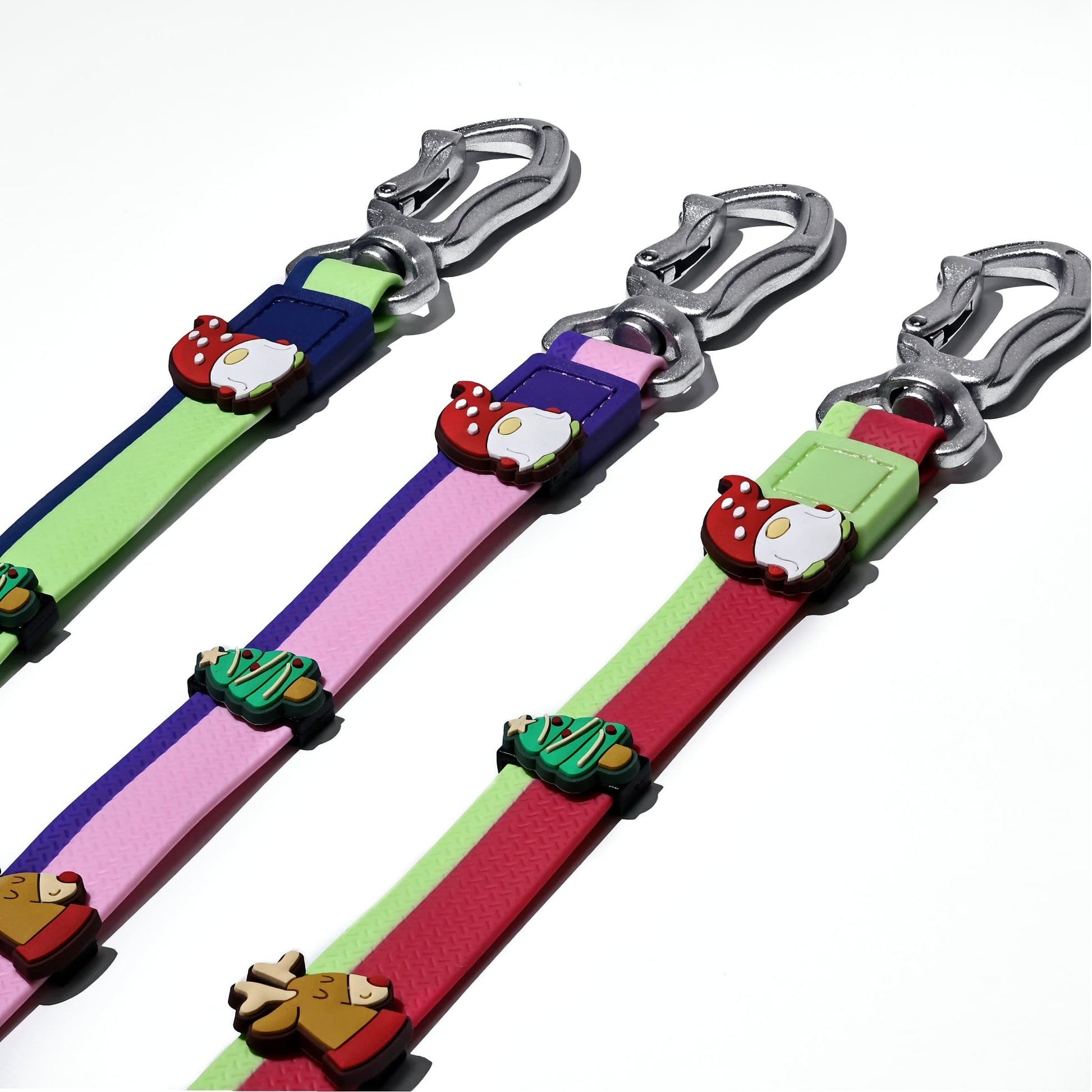 HKM-1976637 Dual-Color Embossed Dog Leash Set with 12 Customizable Accessories