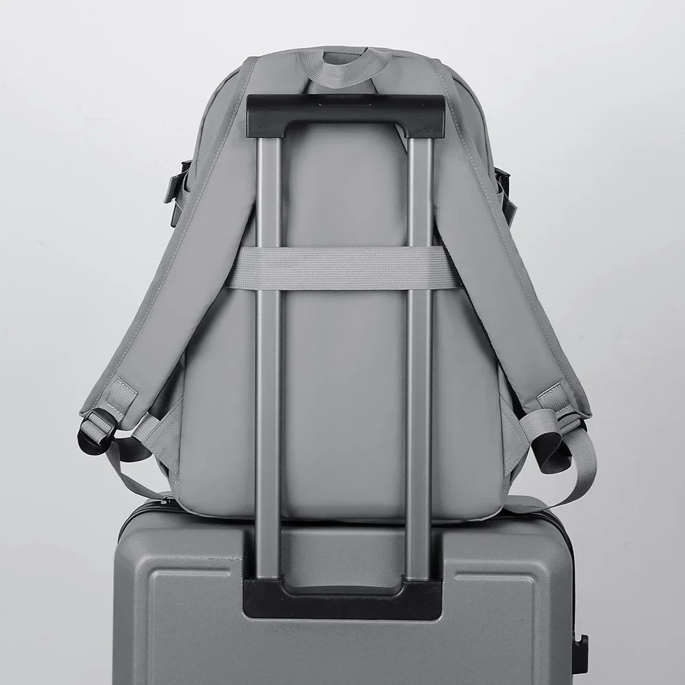HKM-198931 Custom Logo Water-Repellent Men's Backpack with Large Capacity for Travel and College Students, 17 Inch Design