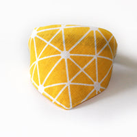 HKM-2007229 Geometric Triangle Dog Scarf & Cat Collar - Stylish Linen Accessory for Small Pets