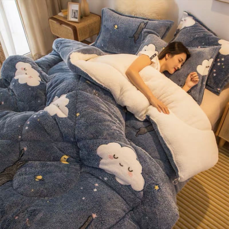 HKM-201171 Milk Velvet Thickened Cashmere Quilt for Warm Comfort