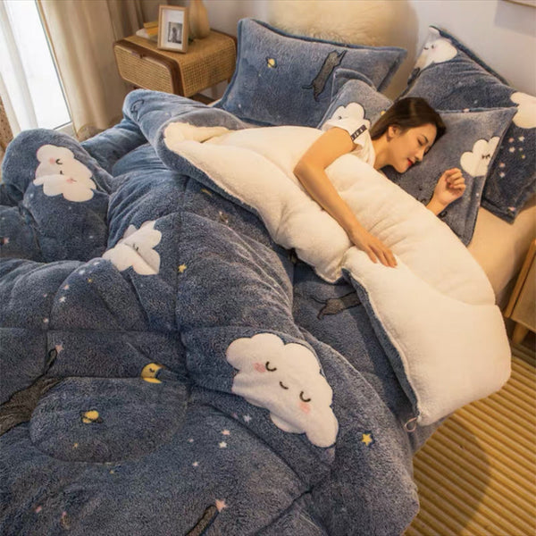 HKM-201171 Milk Velvet Thickened Cashmere Quilt for Warm Comfort